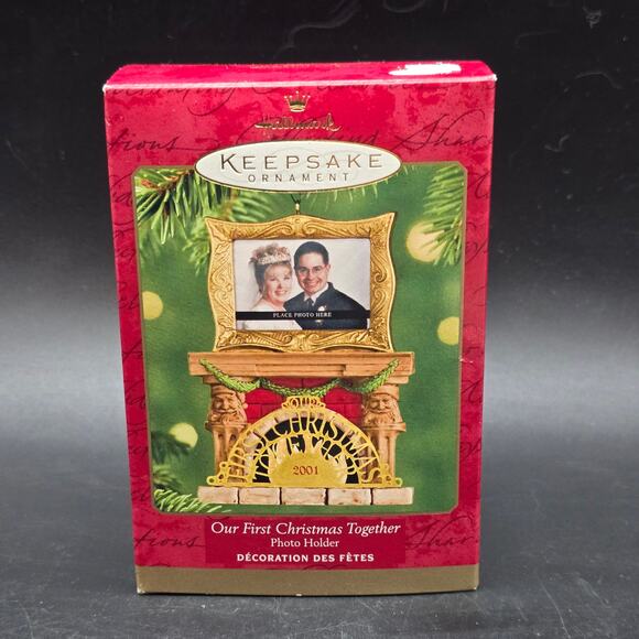Hallmark 2001 Our First Christmas Ornament Fire Place Photo Frame - Picture 1 of 9